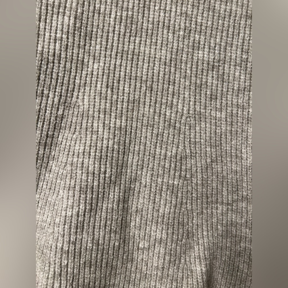 ZARA GRAY KNIT RIBBED HIGH COLLAR TURTLENECK SWEATER BLOUSE W/ SLIT WRIST DETAIL - Picture 3 of 6